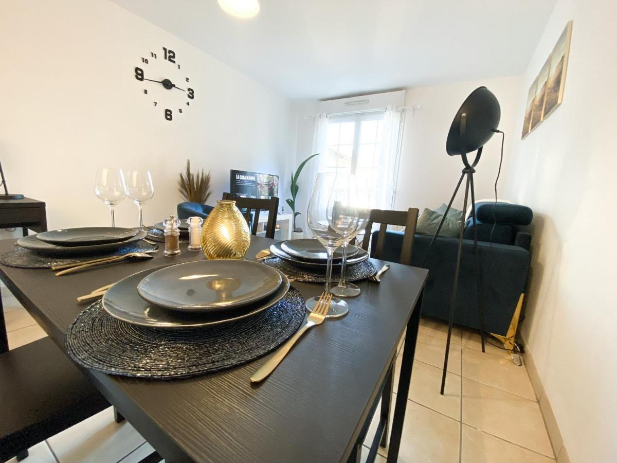 Апартаменти Blue Pearl - Parking - Gare Rer A 5 Min Корбей-Ессонн Екстер'єр фото